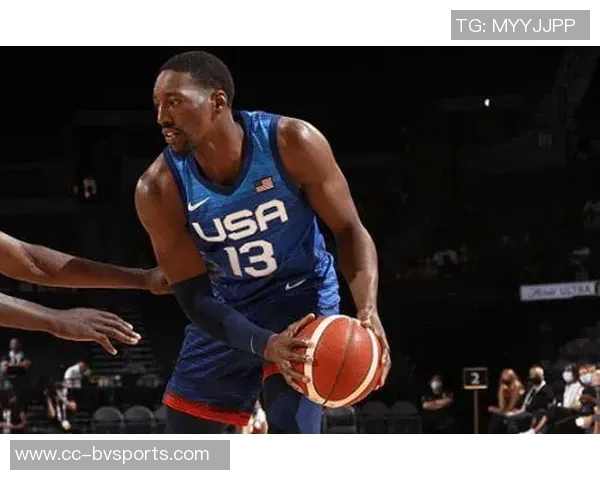 比尔自信发声愿意承担防守重任力争成为对手心中的障碍 比尔自信发声愿意承担防守重任力争成为对手心中的障碍