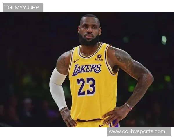 多少球迷期待勒布朗昨日的重大决定与未来动向