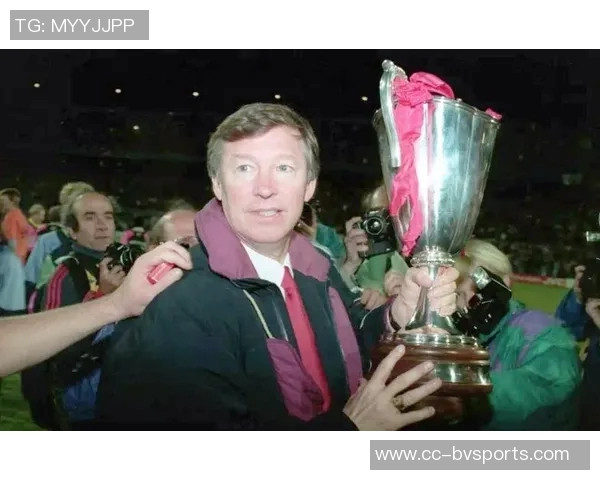 曼联高层决定换帅不再咨询弗格森意见自主决策未来方向